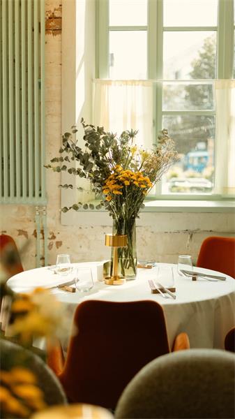 Antonio Bistro